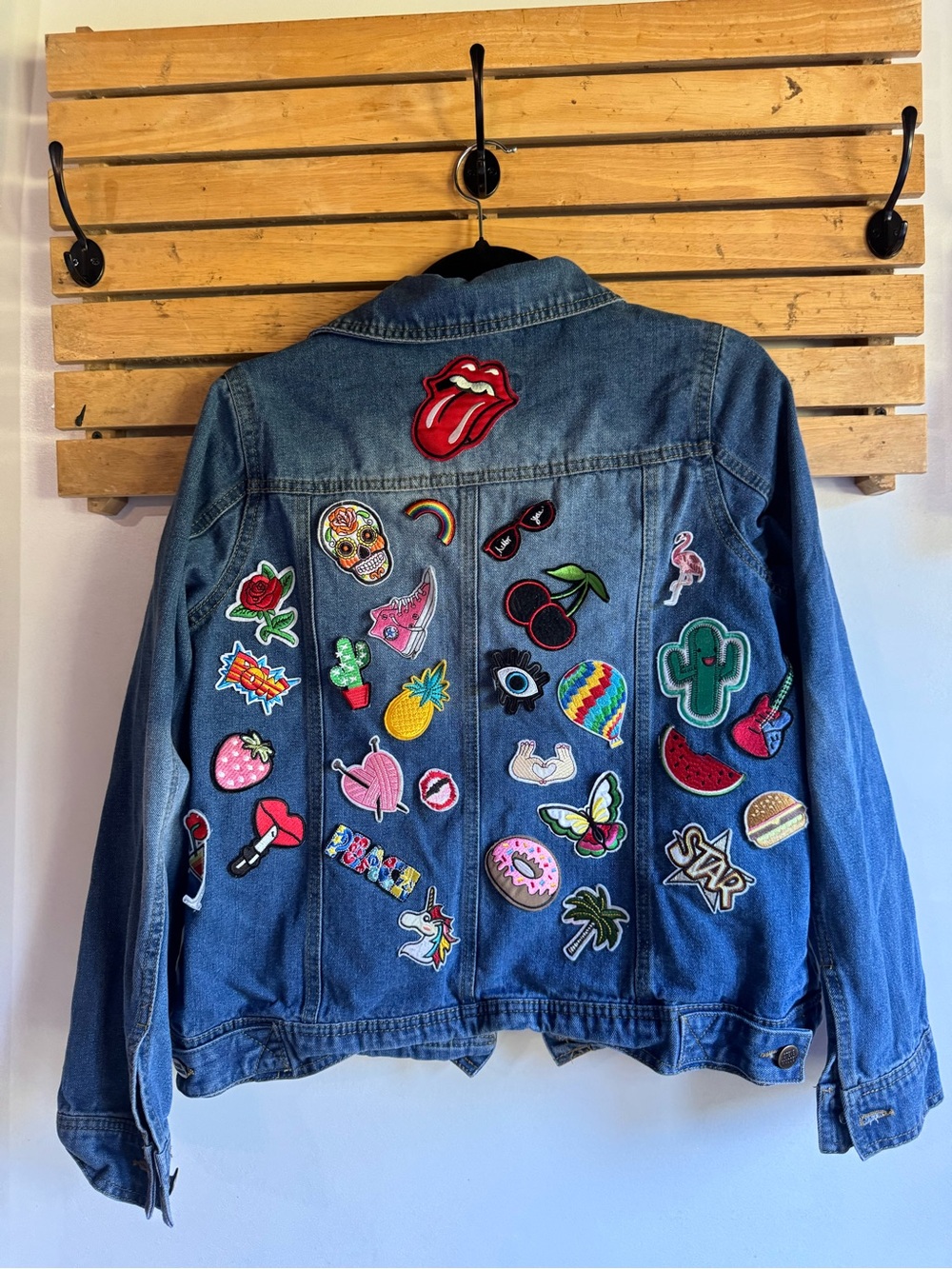 ๐5 for $25๐ Steve Madden Blue Denim Jacket with Multicolor Patchwork - Picture 2 of 9